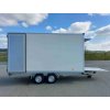 Skříňový přívěs s přejezdovým můstkem AHB 2700kg 4100x2100x2100mm