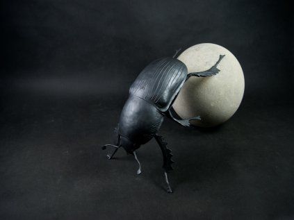 kovaný brouk - chrobák