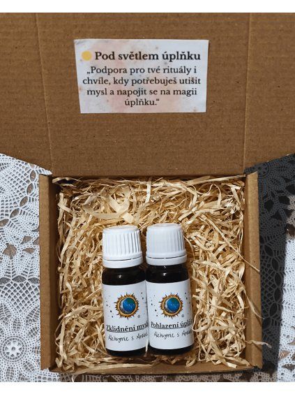 pod světlem úplňku dif.