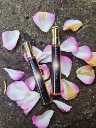 Konečně ho Vám můžeme oficiálně představit náš první Eau de Parfum Návrat z Hvězd 🎇 Někteří jste ho už mohli poznat a...