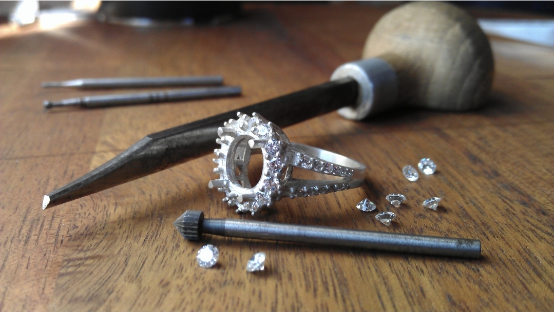 Umělecko - řemeslná výroba šperků