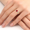 P 033 ZDR prsten bile zlato diamant rubin