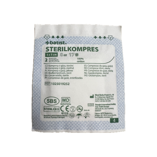 BATIST Gázový kompres, 8 nití, 17 vrstev, 5x5 cm, sterilní 1 ks ( 2 ks blistr)