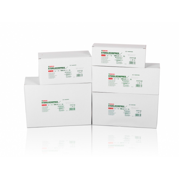BATIST Gázový kompres, 8 nití, 17 vrstev, 5x5 cm, sterilní 100 ks balení ( 2 ks blistr)