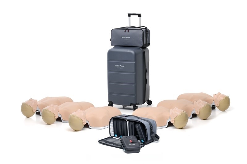 Laerdal Medical Little Anne 6 ks resuscitačních figurín - stohovatelná sada