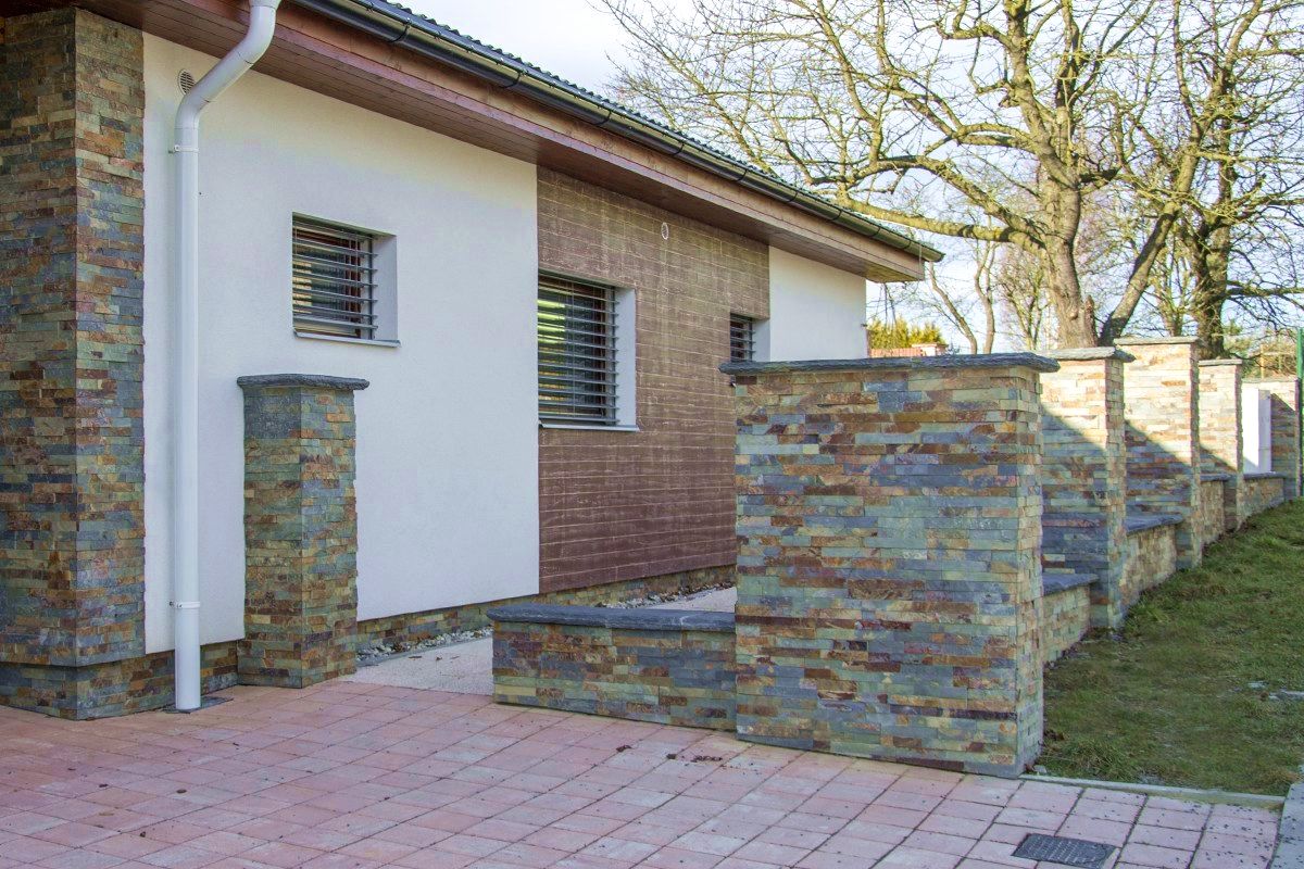 Kamenné obklady zdobí fasády stále více Čechů