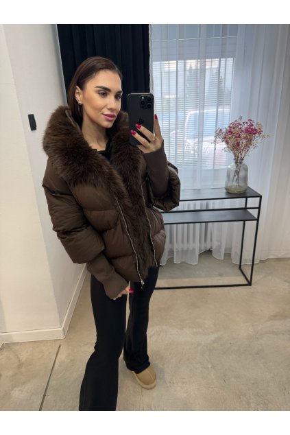 HNEDA BUNDIČKA S RUKAVMI MIA