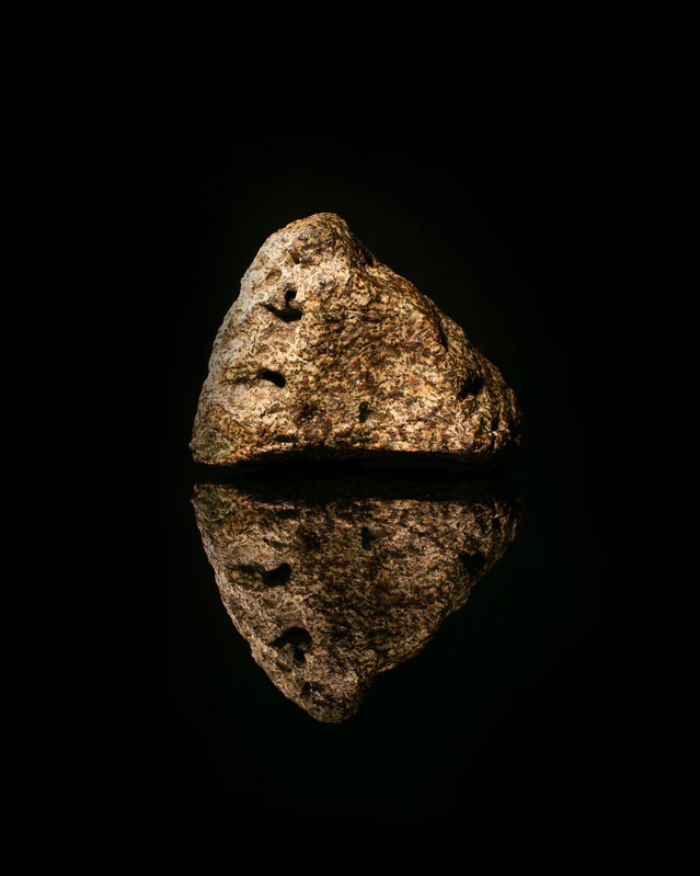 Erg Chech 002 - láva starší než naše Země