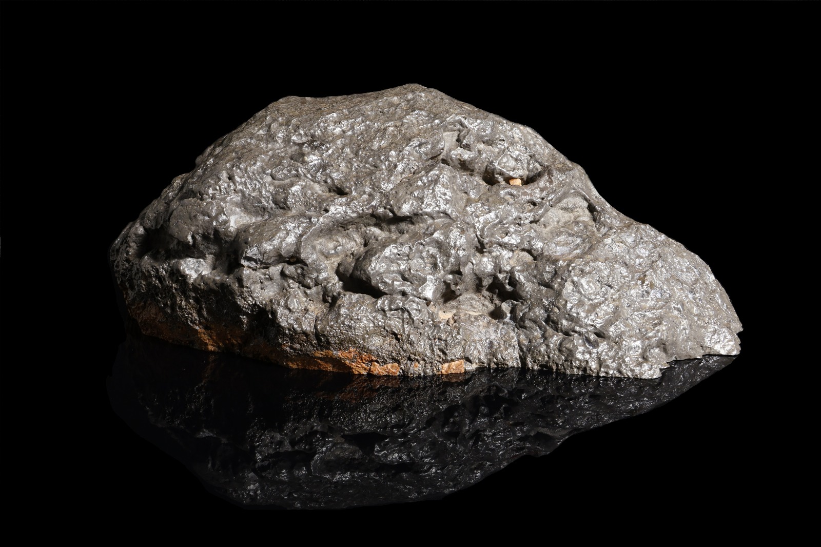 Lunar Meteorite El Atchane 024