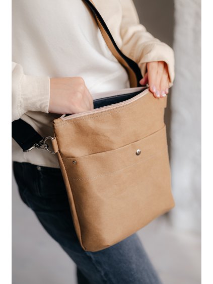 Kabelka KLÁRA přední cvok sahara 1