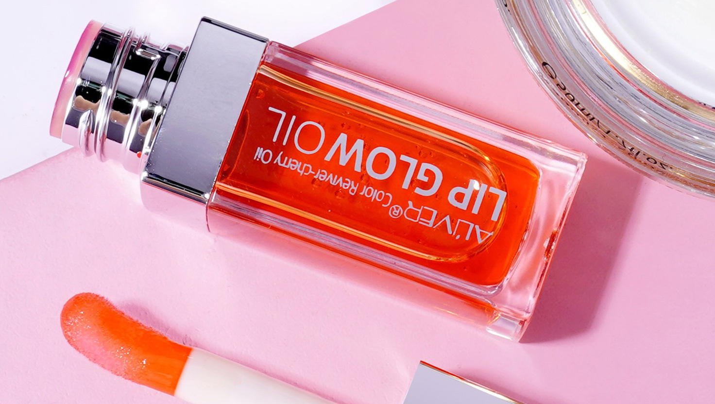 Lesk na pery: Tajomstvo žiarivého úsmevu