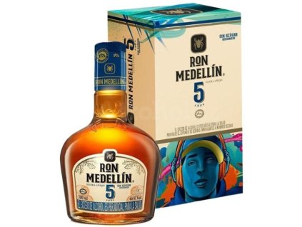 medellin extra anejo