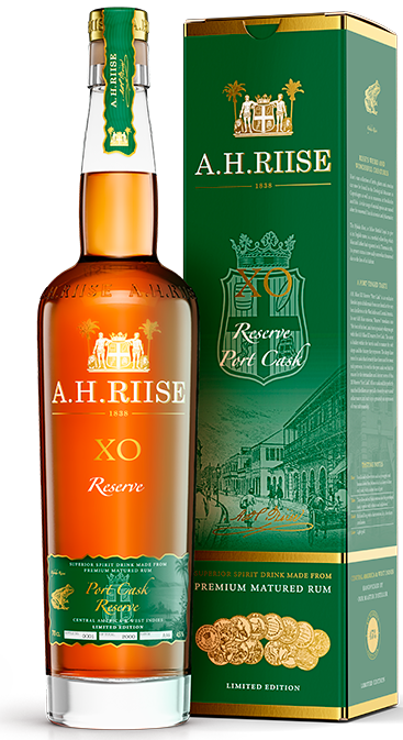 A. H. Riise Port Cask Finish Rum 45 % 0,7 l