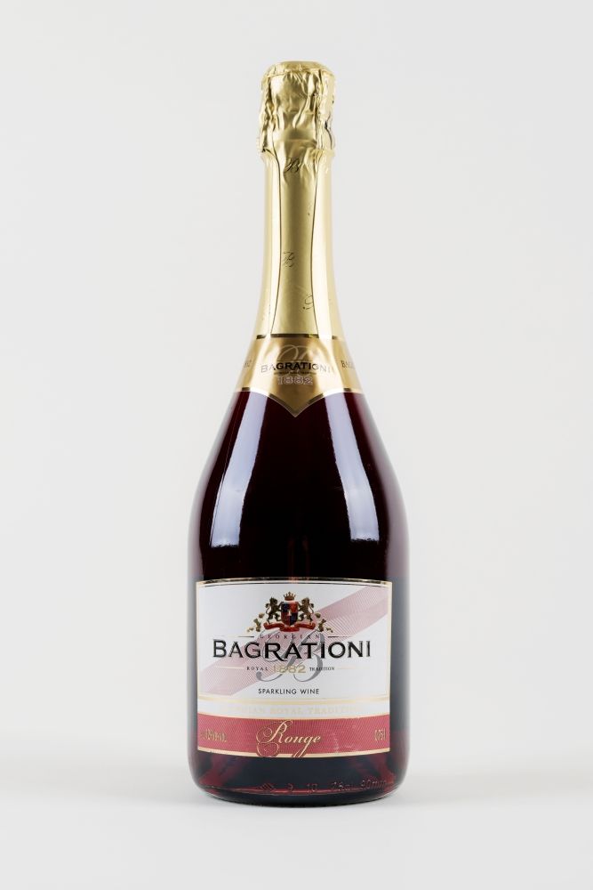 Bagrationi Rouge Semi Sweet 0,75l (holá láhev)