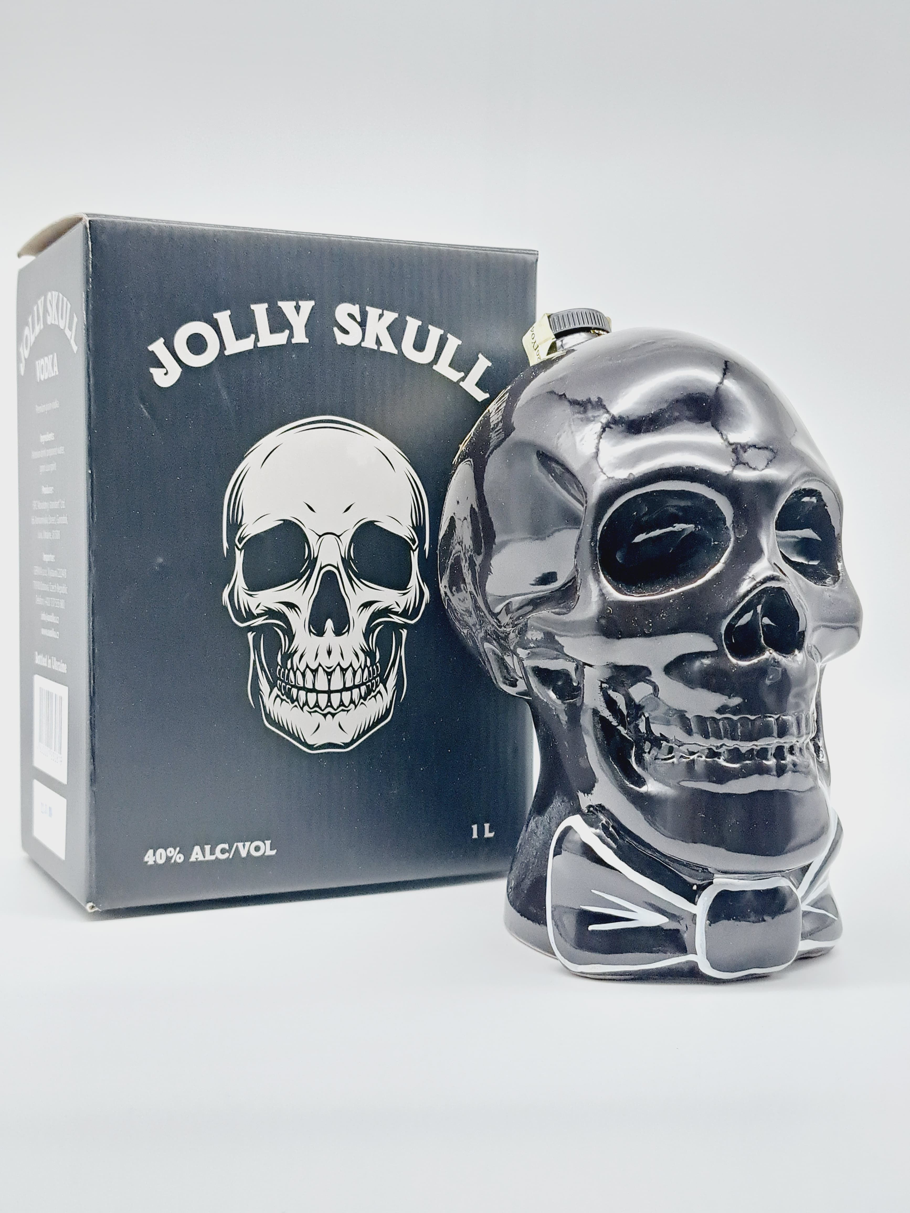 Vodka Jolly Skull Black 1l 40% (karton)