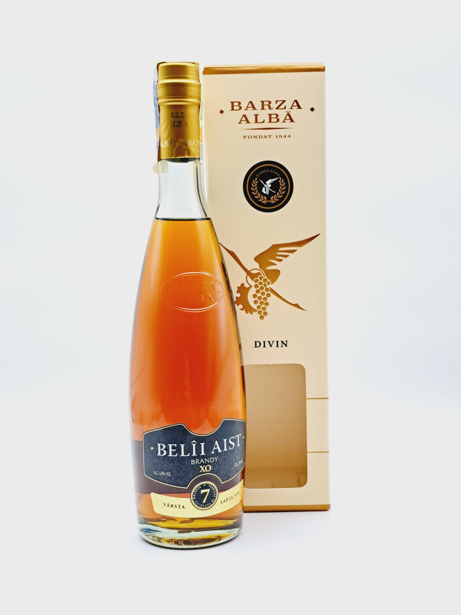 Belii Aist XO 7y 0,5l 40% (holá láhev)