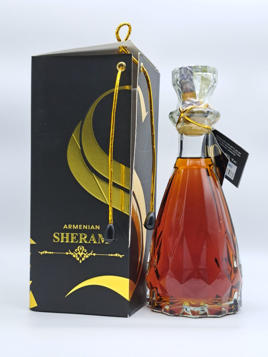 Proshyan Sheram 8y 0,5l 40% (karton)
