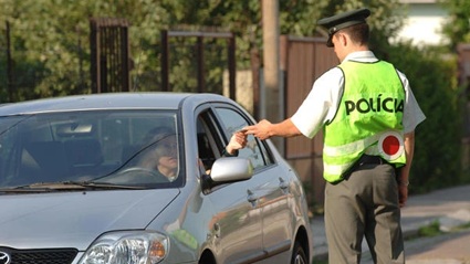 Ako môžu policajti postupovať, ak chytia opitého vodiča?