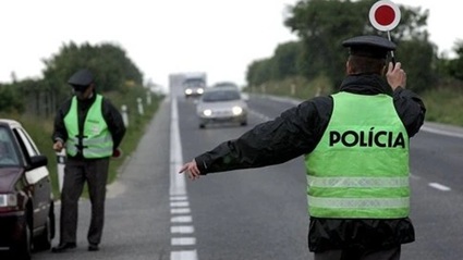 Cez Veľkú noc pozor na alkohol za volantom