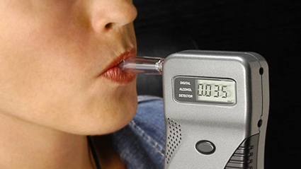 Čo by ste si mali všímať pri kúpe alkohol testeru?