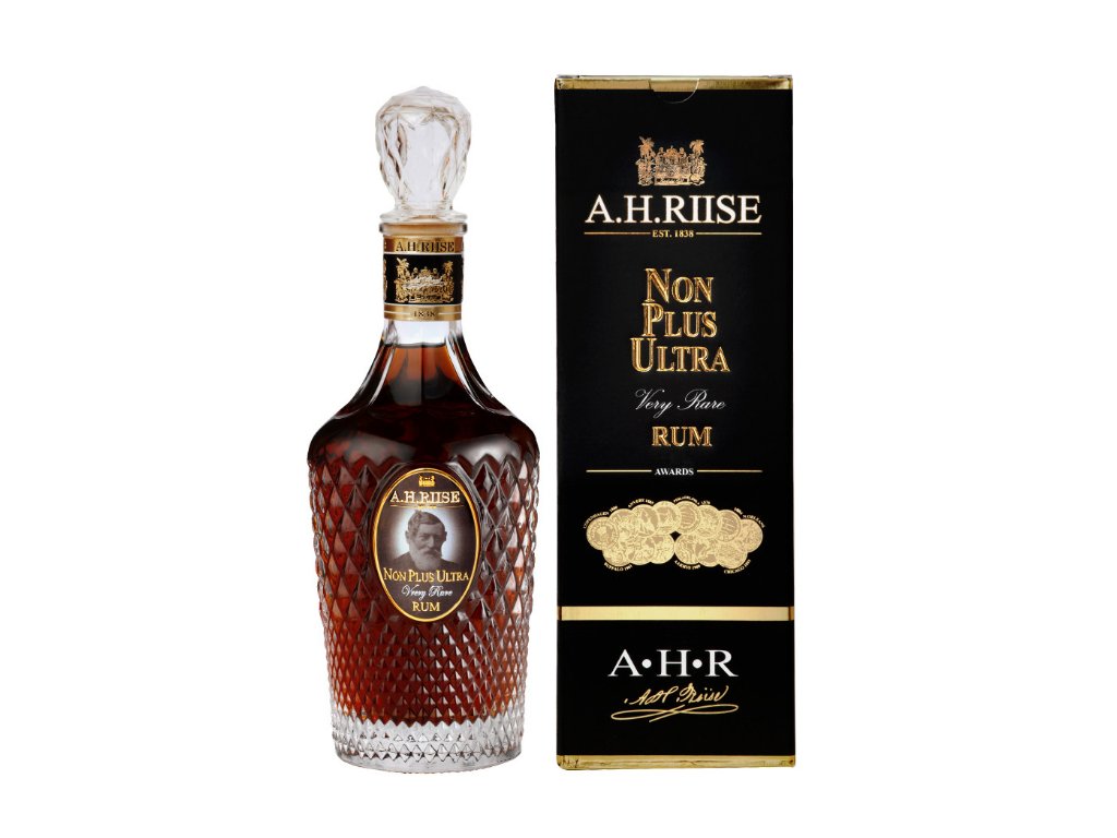 a-h-riise-non-plus-ultra-rum--42-0-7l