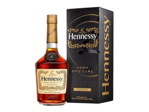 Hennessy „Vs”  0,7l 40% v krabičce