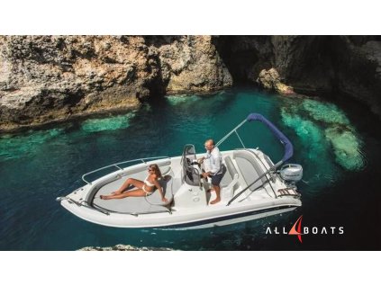 4058 action 19 d elegantni a vsestranna lod pro vase dobrodruzstvi