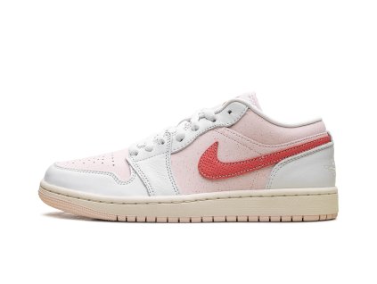 Jordan 1 Low SE Strawberry Milkshake (W) 1