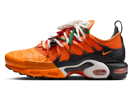 Nike Air Max Plus Homecoming Safety Orange 1