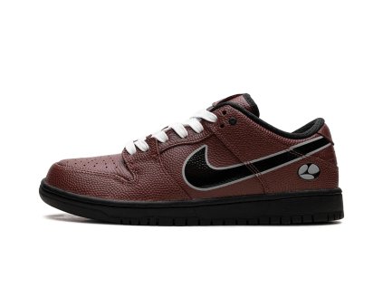 Nike SB Dunk Low Limosine Skateboards 1