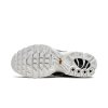 nike air max plus mns wmns black white 17354363 43036944 2048 (1)