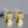 M Ohrringe in Weiß, mit goldener Fassung WiuWiu
