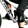304002100 KNEE PROTECTOR LS FLEX ENDURO dt06 1920x1920 removebg preview