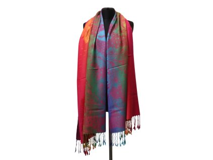 Šátek Rainbow Pash s peříčkovým potiskem – lehká bavlna s viskózou, barevný design a třásně, rozměr 180×90 cm, univerzální módní doplněk po celý rok.