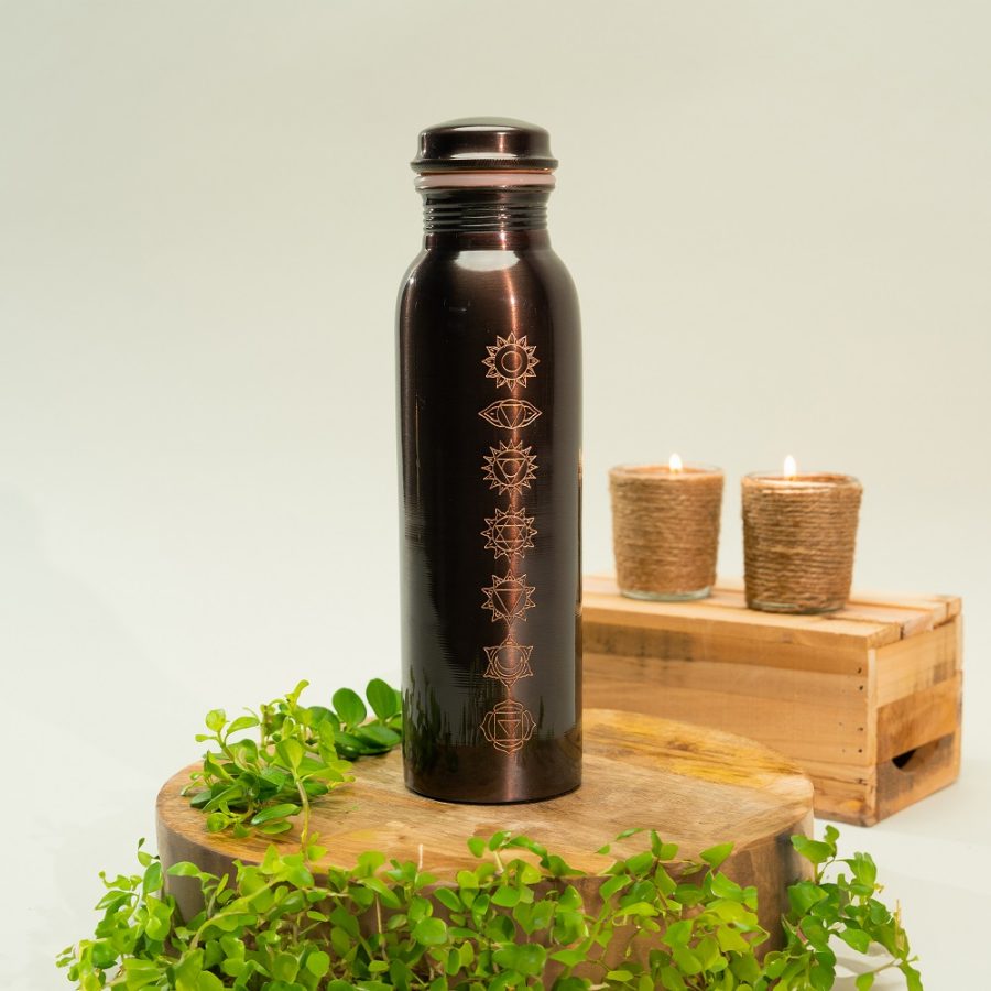 Fľaša na vodu z čistej medi, 7 čakier, antická, ± 950 ml