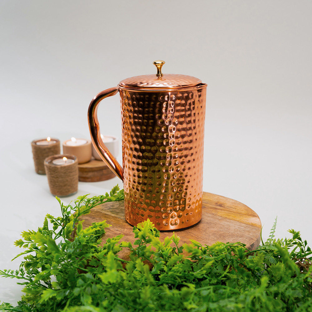 Čistý medený kovaný džbán s viečkom ± 2 litre, 1ks