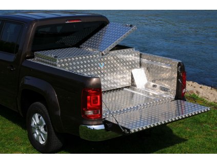 VW AMAROK Křídlový BOX