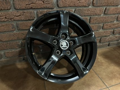 Škoda Octavia 3 Letní sada ALU kol 6Jx16 ET48 5x112 (černé)