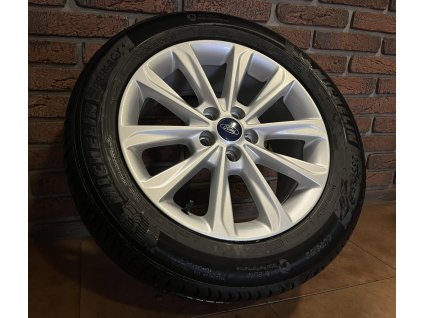 Ford KUGA - 235/55 R17 obuté zimní kolo Ford - kompletní obuté ALU kolo včetně zimní pneumatiky