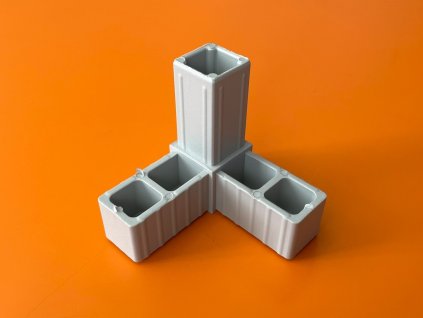 Plastová spojka 203