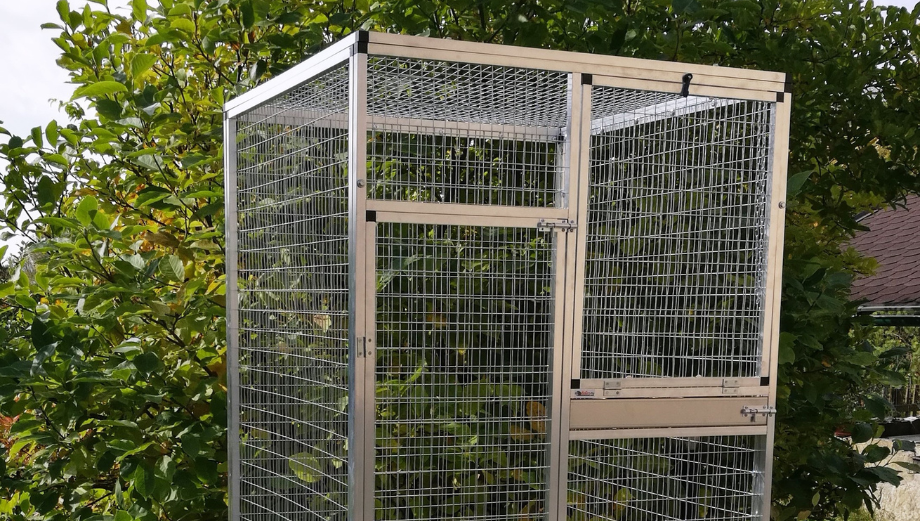 Ogrodowe woliery dla ptaków egzotycznych