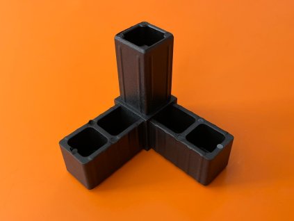 3520 plastova spojka 203c