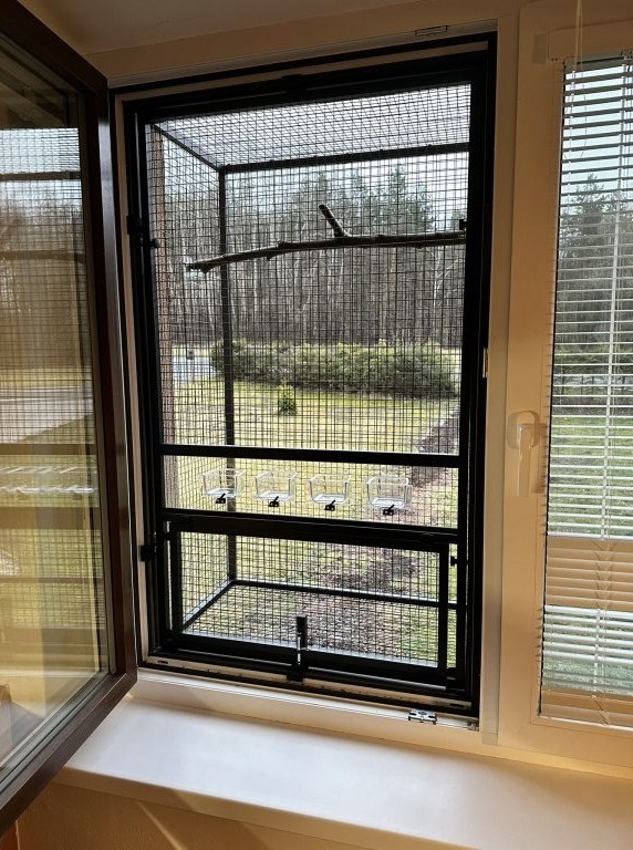 Kôš s bidlom pre vtáky