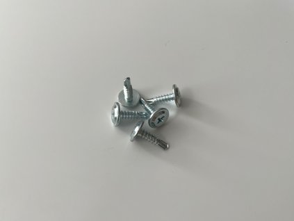 4618 samovrtny sroub 100 ks