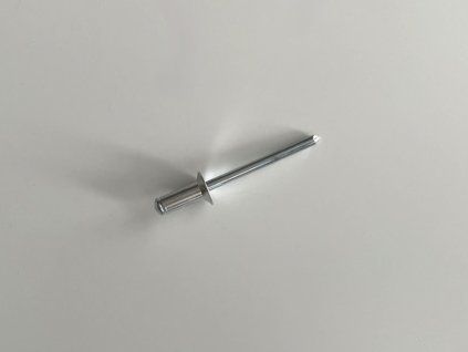 Trhacie nity (4 x 12 mm priemer hlavy 12 mm)