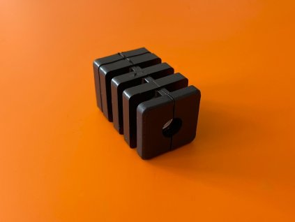 zátka M8 bez límce