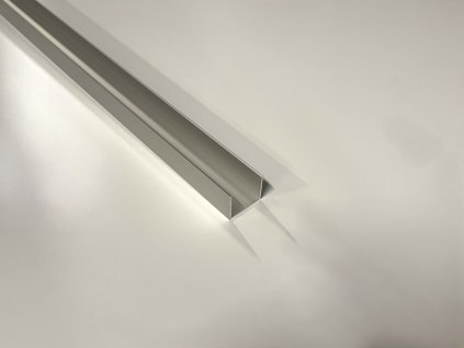 7000 1 hlinikovy profil u hu3025 elox