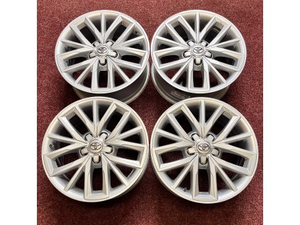 5x114,3 R17 Toyota Corolla ORIGINÁL disky