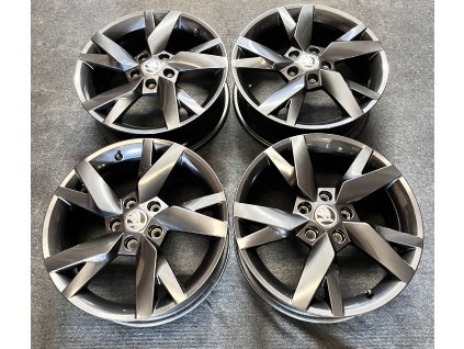 5x112 R17 Škoda Octavia IV. originál disky