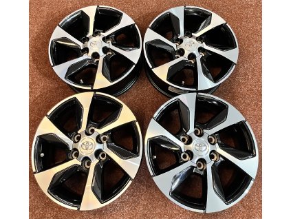 6x139.7 R17 Originál Toyota Hilux alu disky